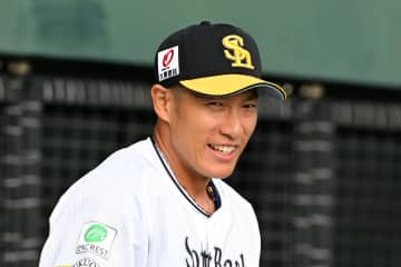 【ソフトバンク】小久保監督が二軍施設訪れ柳田悠岐と今後の方針協議　二軍戦での守備プランも