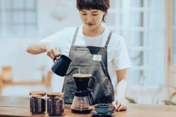 【Q＆A】エプロン代3000円が給料から天引きされるのは違法？