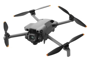 DJI、ミニカメラドローンで世界初の1インチセンサー搭載「DJI Mini 5 Pro」