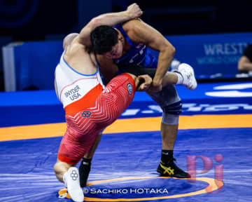 ＜レスリング＞【写真集】2025年世界選手権／男子フリースタイル97kg級・吉田アラシ（日大）ー1回戦～準決勝