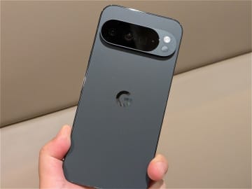 [みんなのケータイ]Pixel 10 Pro XLで皆既月食を撮ってみた