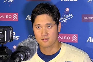 大谷翔平 リリーフ→外野での出場の可能性も「どんな状況でも投げられる準備を」ポストシーズンの起用法に言及