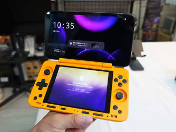 2画面仕様のAndroidゲーム機「AYANEO Pocket DS」の予約受付スタート、12月上旬発売
