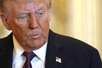 トランプ米大統領、「アンティファ」をテロ組織に指定へ　反ファシズムの左派運動