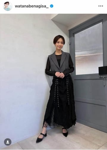 元フジアナ渡邊渚、ノースリ＆メガネ姿で近況報告　「今は詰め込みすぎない働き方を心がけてます！」