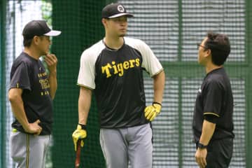 【阪神】佐藤輝明が２日連続ベンチ外　山下チーフトレーナー「回復を優先させるために帰阪」