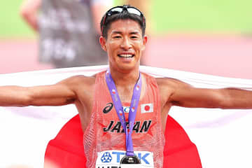 「ボロ泣きしませんか？」　競歩「銅」の勝木隼人が受け取ったプレゼントにファン感動「家に帰ってこんな素敵な物が飾られていたら...」【世界陸上】