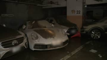 泥だらけの車がぶつかり合い…記録的大雨で水没した地下駐車場内部をFNNカメラが撮影　三重・四日市市