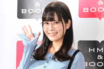 「別人かと…」　大河出演で話題のグラドルがファン衝撃のバッサリ、ショートヘアの東雲うみに「マジ!?」「すごい新鮮」
