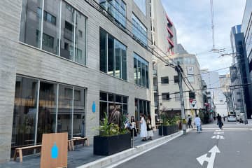 「ブルーボトルコーヒー」待望の大阪２号店、約４０席の広々テラス「大阪の街とぴったり」