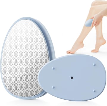 こするだけでムダ毛と角質オフ！忙しい朝も使える「無痛ナノガラス脱毛器」