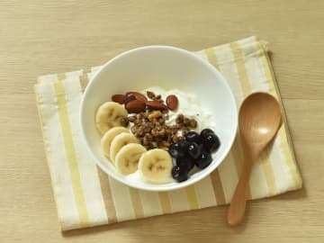 流行りのグリークヨーグルト　おうちで簡単に作れます