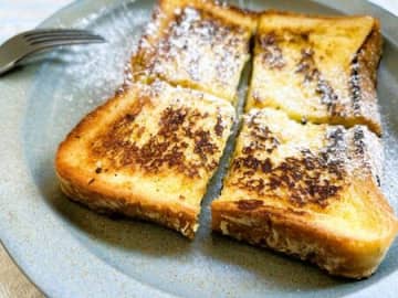 卵＆砂糖は不要！？海外SNS発「フレンチトースト」作ってみた！まさかの食材で時短レシピ♡