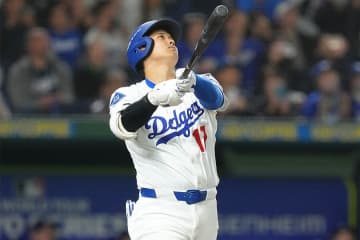 大谷翔平 2戦連発の51号！シュワバーに2本差で本塁打王争い激化