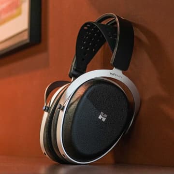 HIFIMAN、63800円のスタジオヘッドフォン。ドイツ劇場にインスパイア