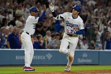大谷特大アーチで敵地もはや冗談　球は「店に立ち寄り、窓を突き破った」　着弾地点を確認できず