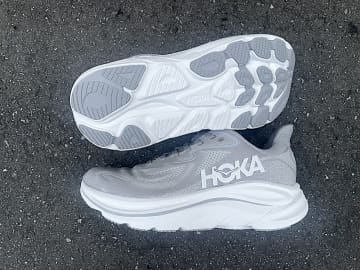 HOKA人気シューズ第10弾、走るとわかる良さとは?