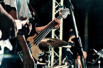 韓国の国民的歌手の歌に似すぎ？日本のバンドの盗作疑惑に韓国ネット「スルーしよう」「気分は悪くない」
