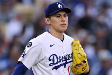 リリーフ初挑戦の佐々木朗希、冷静な投球を披露！ ノーヒット２三振…最速100マイル超えで存在感示す