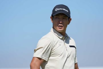 欧州ゴルフで日本人に“災難”　空振りの理由は「誰かが…」　実況席「こんなの見たことない」