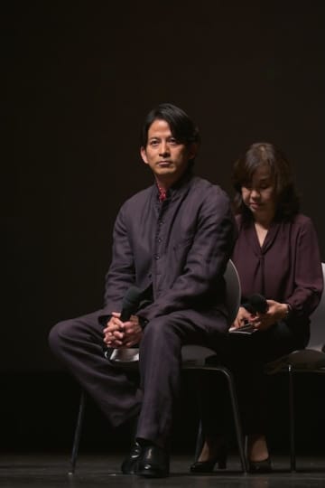 岡田准一「“ぼく、燃えます”」釜山国際映画祭ワールドプレミアで観客を魅了！