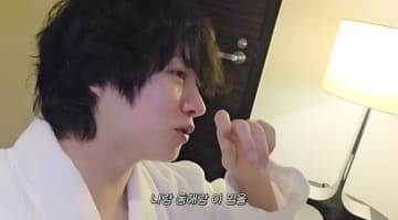 SUPER JUNIOR ヒチョル、ドンヘ宛の告訴状に言及…深刻な指摘から一転「メンバーにいじられるのが好き」と笑顔も