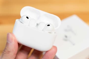 【ミニレビュー】「AirPods Pro 3」今日発売。自腹購入品をさっそく開封