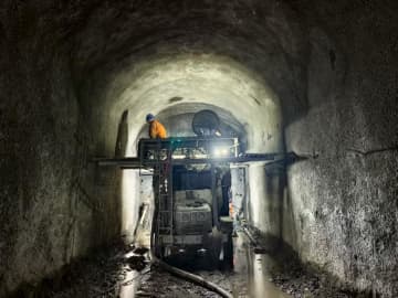 中国海南省の水利事業・牛路嶺灌漑区、主水路の2号トンネルが貫通