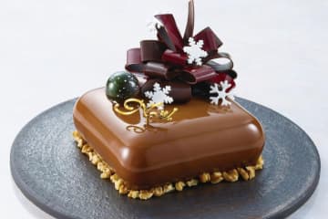 オークラ東京25年クリスマスケーキ、"カカオ×コーヒー"風味やマロン尽くしのモンブラン