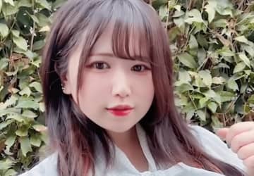 小学5年でDカップ→現在Mカップの女性、毎朝さらしとガムテープを胸に巻き登校も中2で不登校に