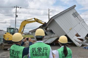 茨城県内突風　現地調査、復旧の動き　広範囲に落雷被害も