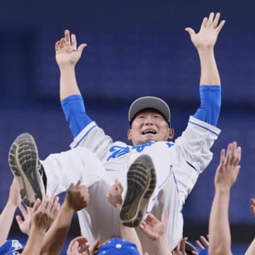 敵も味方も多かった中田翔 最期に「人望の厚さ」印象づけ18年間の現役生活に幕
