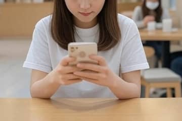 好きな人のLINE「既読スルー」をしたことがある人の割合は？　スルーする理由も判明