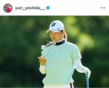 女子ゴルフの吉田優利、ミニスカコーデで自撮りアップショットが「激カワ」　ハート形のピアスがキラリ