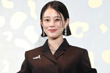 「お腹ふっくらしてきましたね」高畑充希、第1子妊娠中のクールな衣装姿にファン注目「ますますお綺麗に」