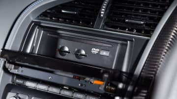 車でCDやDVDを再生するのは時代遅れ？『車内エンターテインメント』の現在と未来