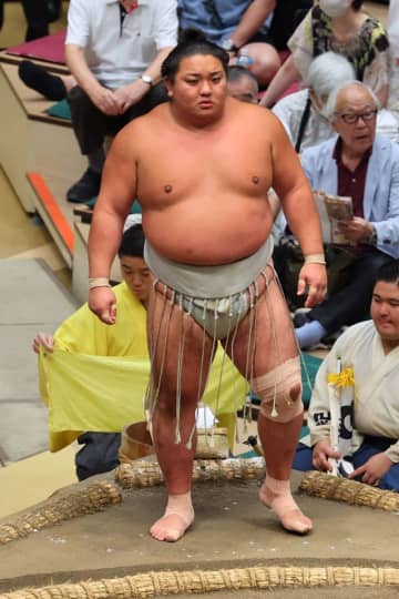 豊昇龍全勝堅持、大の里1敗キープ！5日目熱戦