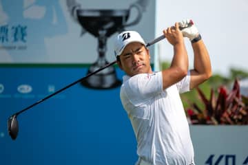 比嘉一貴が1打差2位で最終日へ 池村寛世は20位
