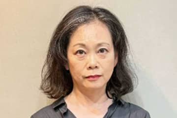 癖が強い髪に悩む女性がベリーショートに大胆カット　ビフォーアフターに驚きの声　「最高のイメチェン！」「魅力が開花しましたね」