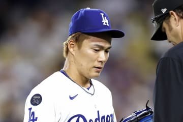 ３勝、３勝、山本だけ０勝...MLB史上３人目の「３先発連続で５回以上＆被安打１以下」の快挙達成も、唯一の“勝ち星０”と米データ分析会社