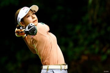 「気をつけながら」 吉田鈴は罰金10万円から一夜明けて68で優勝争い