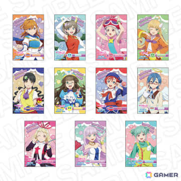 京まふ2025で販売されている「ラブライブ！シリーズ×ぷよぷよ」グッズの同時通販が開始！スクエアカンバッジやアクリルジオラマなどがラインナップ