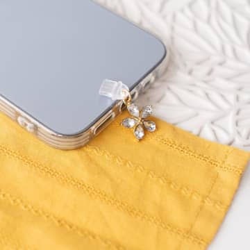 【ダイソー】さすがのクオリティ♡「優秀スマホグッズ」