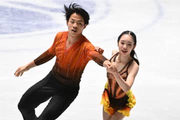 【フィギュア】〝ゆなすみ〟長岡柚奈＆森口澄士が快挙　日本勢のペアは２組がミラノ五輪へ