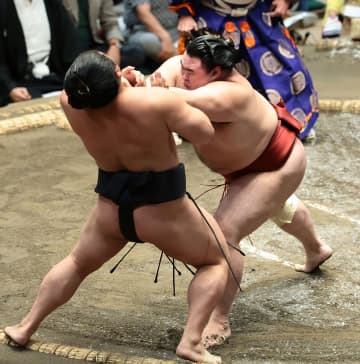 【秋場所】隆の勝１敗キープ　師匠・常盤山親方も称賛「今場所は安心して見ていられる」