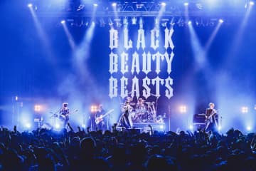 【ライブレポート】lynch. 、20周年プロジェクト第6弾＜BLACK BEAUTY BEASTS＞。D’ERLANGER、Plastic Tree、KIRITOと競演