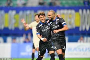 水戸＆長崎はドロー、3位千葉が勝ち点差「1」に接近…大分は13試合ぶり白星／J2第30節