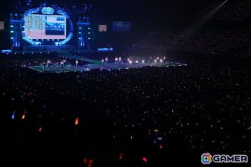 綱引き、パン食い競争、玉入れ、そして…ライブ！熱い戦いが繰り広げられた「学園アイドルマスター クラス対抗初星大運動会」1日目の模様をレポート