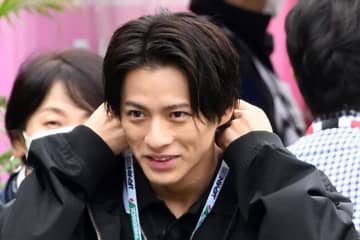 Number_i平野紫耀「あんまり言わないで」 早朝サングラスの謎をメンバー暴露