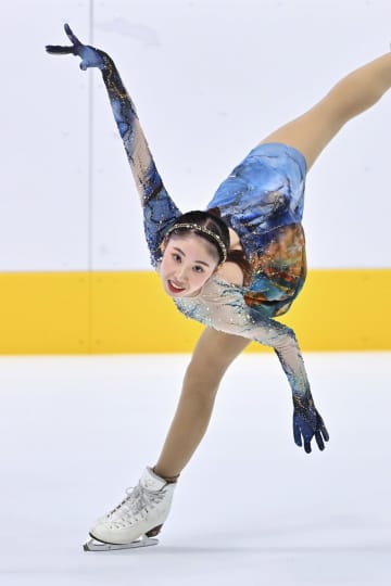 住吉りをんV、中井亜美が2位　東京フィギュア